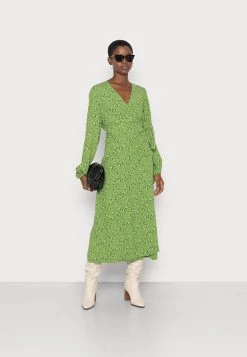 Modström - Damen OLINE - Freizeitkleid - Freesia Green -Mads Nørgaard Verkäufe 2022 da6a539555154f01bfab1af1a02f31f7