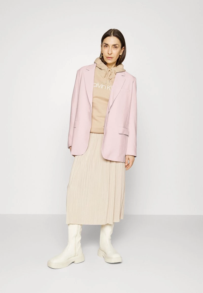 Modström - Damen GALE - Kurzmantel - Bella Rose 4 Modström - Damen GALE - Kurzmantel - Bella Rose – Bild 2