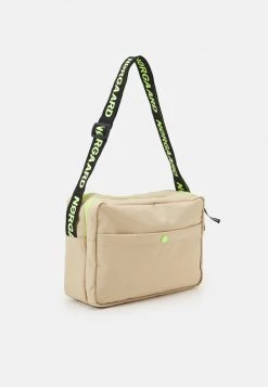 Mads Nørgaard - Damen BEL ONE CAPPA BAG - Umhängetasche - Croissant -Mads Nørgaard Verkäufe 2022 e2cb045d2f67483890f5acccd9c4483d