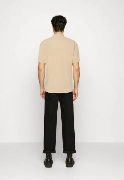 Mads Nørgaard SUNNY TWILL SAKOS - Hemd - Summer Sand - Herren 9 Mads Nørgaard SUNNY TWILL SAKOS - Hemd - Summer Sand - Herren -Mads Nørgaard Verkäufe 2022 e3d4e933cd5746a9b971a6e397ab2e4c