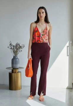 Modström - Damen TANNYMD SLIT PANTS - Stoffhose - Currant