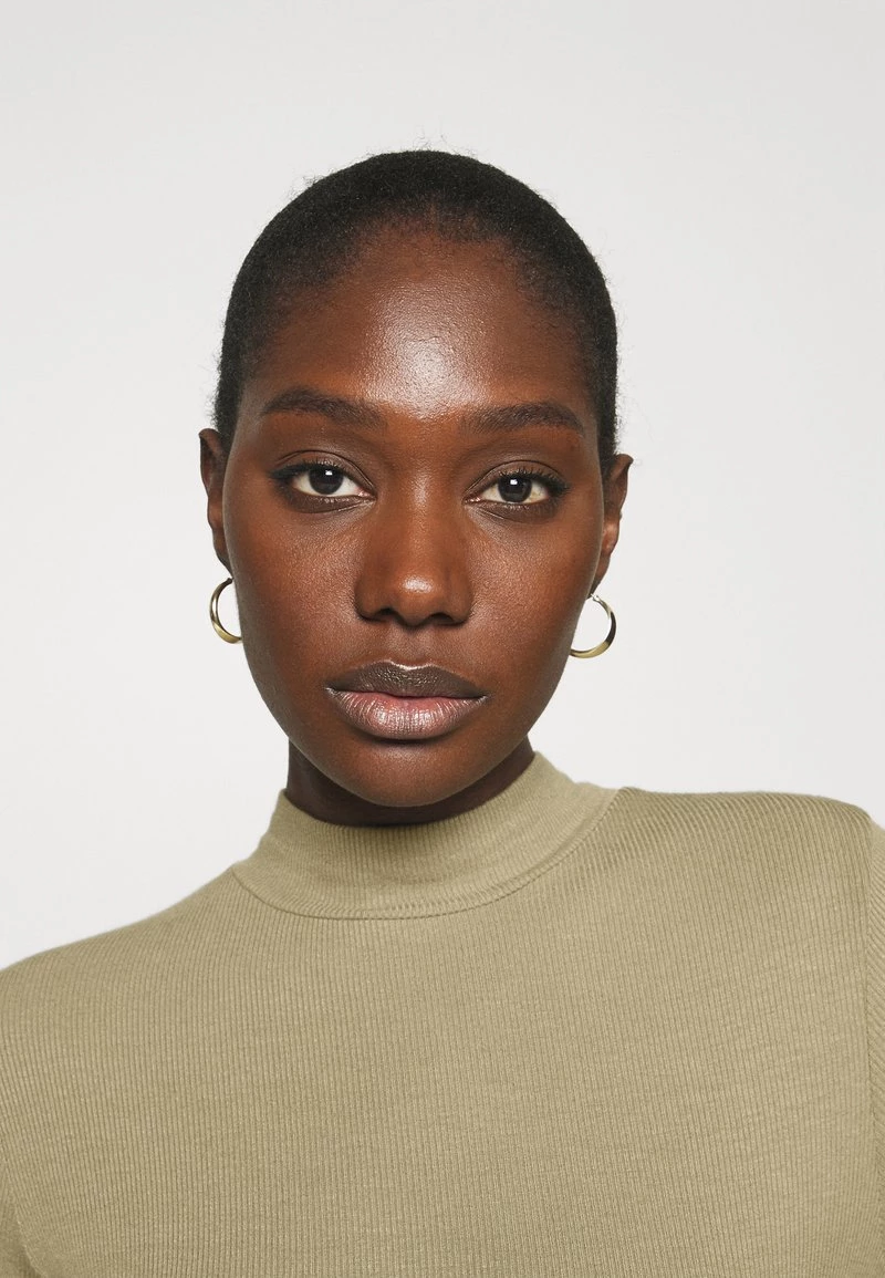 Modström - Damen KROWN - T-Shirt Basic - Light Khaki 6 Modström - Damen KROWN - T-Shirt Basic - Light Khaki – Bild 4