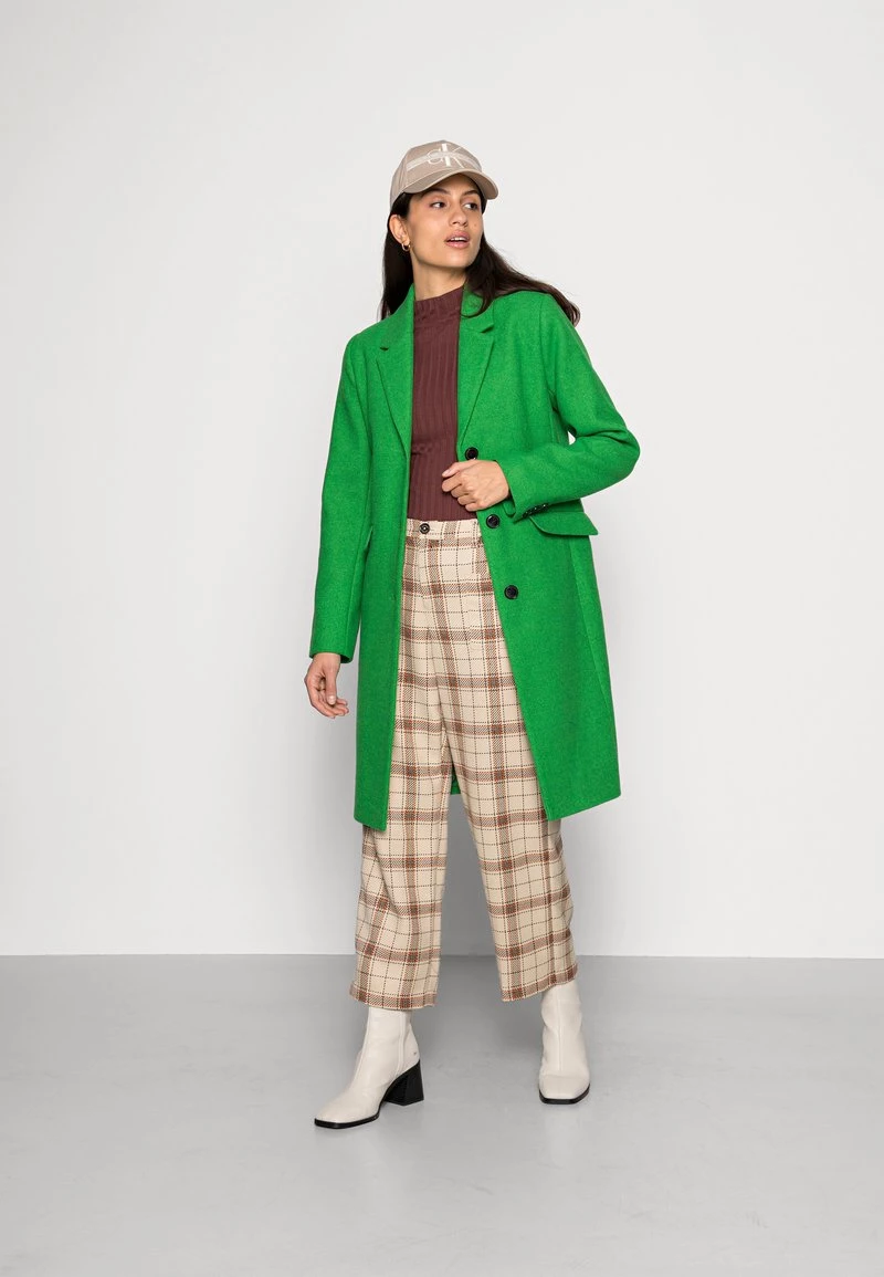 Modström - Damen PAMELA COAT - Klassischer Mantel - Island Green 4 Modström - Damen PAMELA COAT - Klassischer Mantel - Island Green – Bild 2